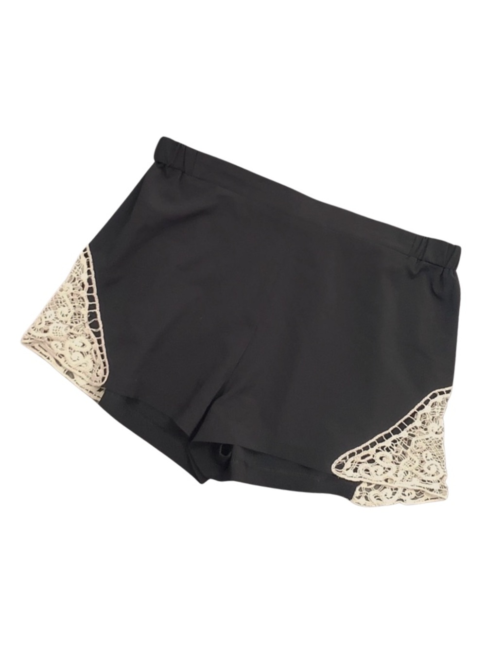 LA HEARTS High-Waisted Black‎ Macrame Shorts